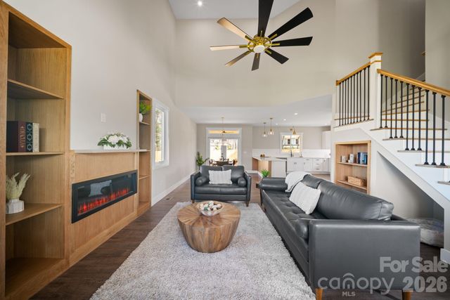 75 Scott Meadows Drive, Asheville, NC 28806