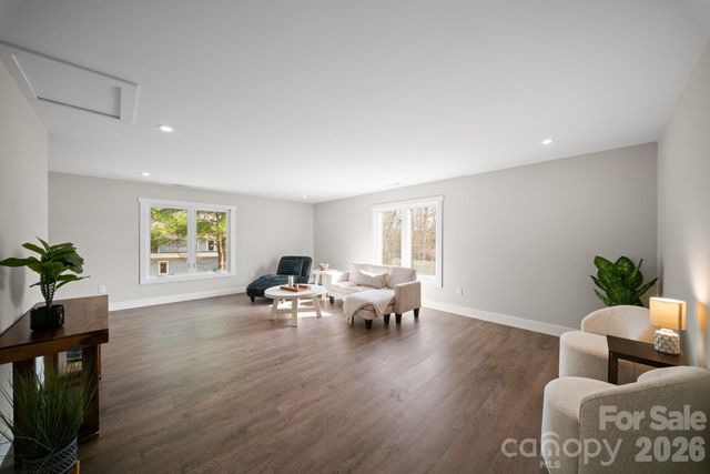 75 Scott Meadows Drive, Asheville, NC 28806