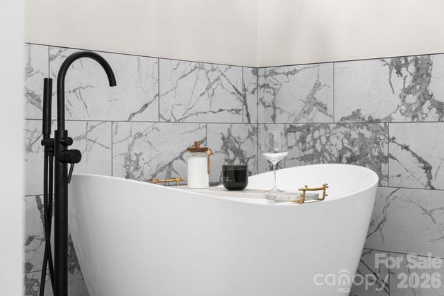 75 Scott Meadows Drive, Asheville, NC 28806