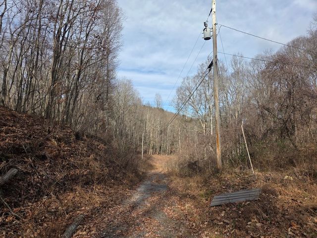 115 Calvender Road, Turtletown, TN 37391