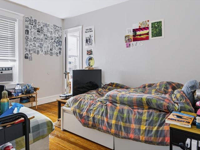 13 Rosebank Avenue, Providence, RI 02908
