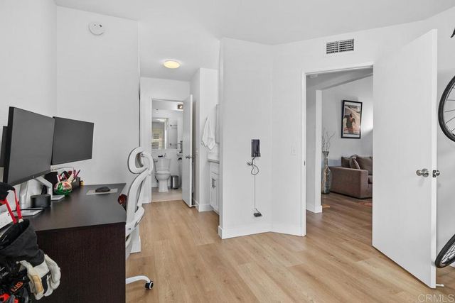 7389 Calle Cristobal 240, San Diego, CA 92126