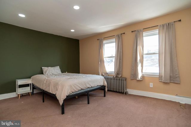 435 CEDAR STREET ST, Bristol, PA 19007