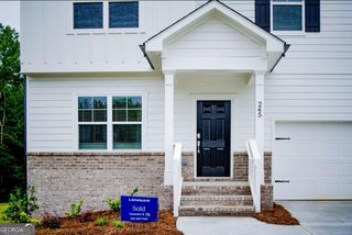 245 Red Dragon Drive, Jefferson, GA 30549