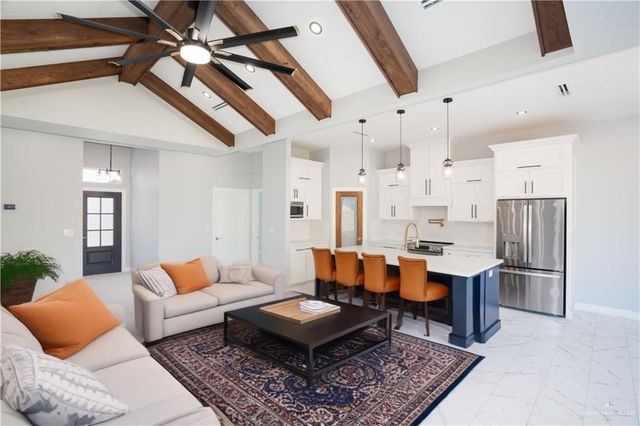 2305 N Venice Avenue, Edinburg, TX 78542