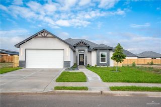 2305 N Venice Avenue, Edinburg, TX 78542