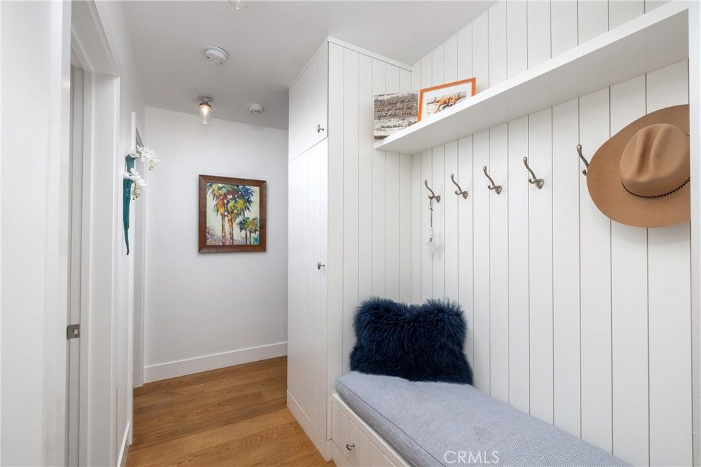 Image 21 of property listing at 415 Walnut, Costa Mesa, CA 92627