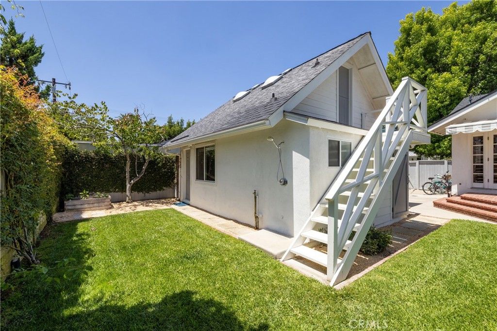Image 36 of property listing at 415 Walnut, Costa Mesa, CA 92627