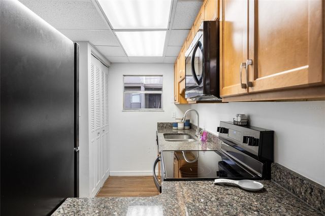 711 SW 75TH STREET 106, Gainesville, FL 32607