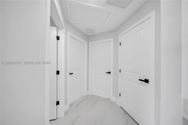 728 Glacier Ave, Other, FL 33974