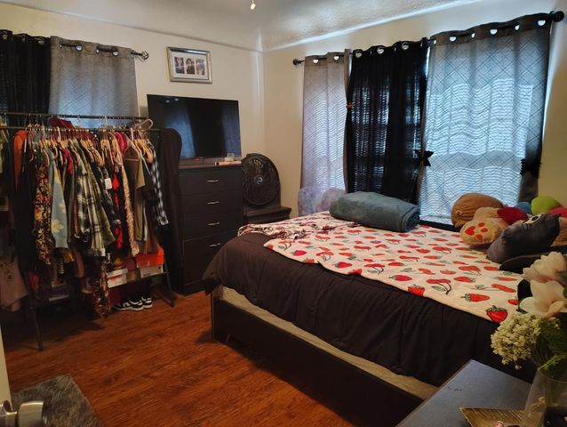 4605 E Mckenzie Avenue, Fresno, CA 93702