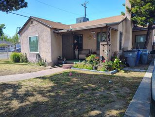 4605 E Mckenzie Avenue, Fresno, CA 93702