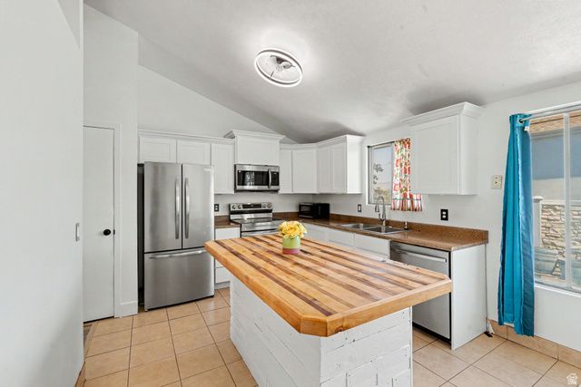 3689 S LASSO LOOP CIR, Magna, UT 84044