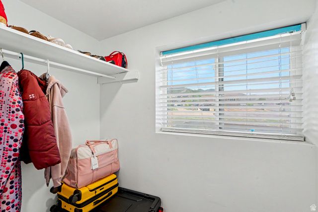 3689 S LASSO LOOP CIR, Magna, UT 84044