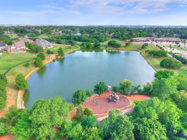 15212 Grayson Drive, Edmond, OK 73013