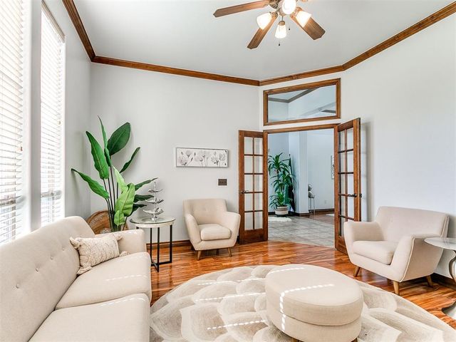 15212 Grayson Drive, Edmond, OK 73013