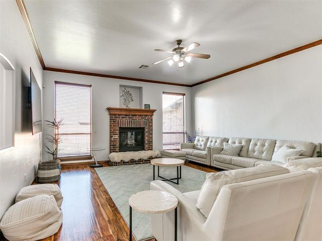 15212 Grayson Drive, Edmond, OK 73013