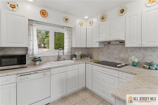 33 Beryl Street, South River, NJ 08882