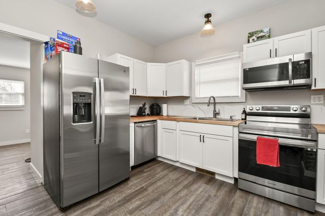 812 W Pershing Street, Springfield, MO 65806