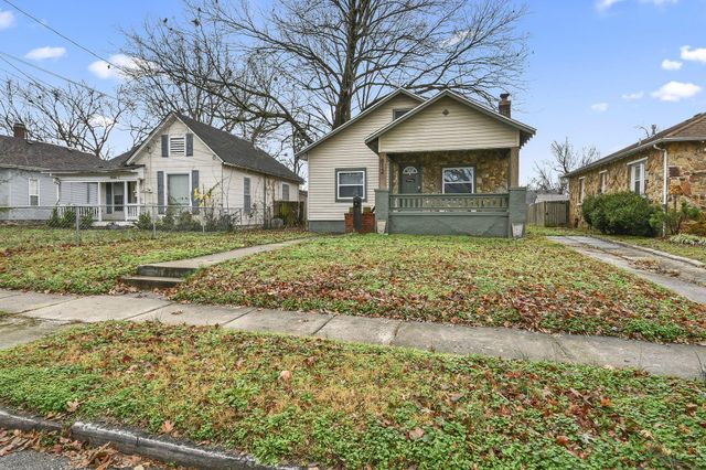 812 W Pershing Street, Springfield, MO 65806