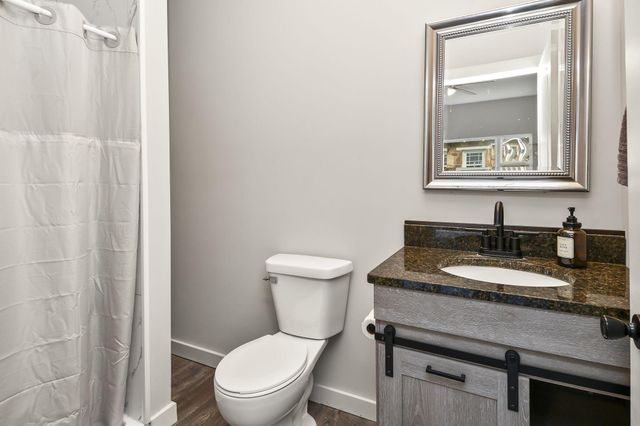 812 W Pershing Street, Springfield, MO 65806