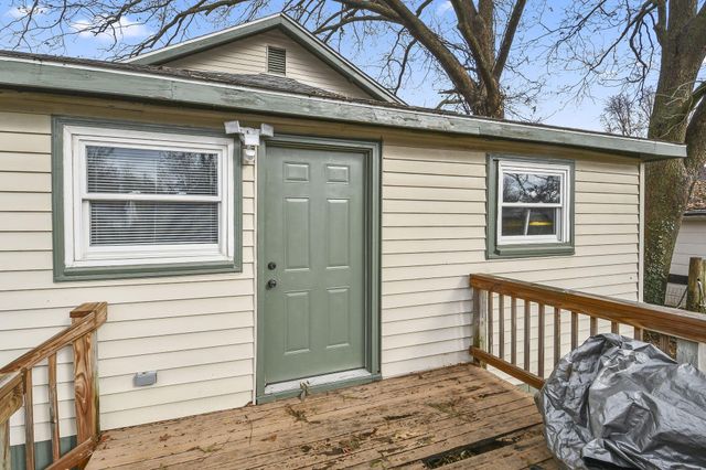 812 W Pershing Street, Springfield, MO 65806