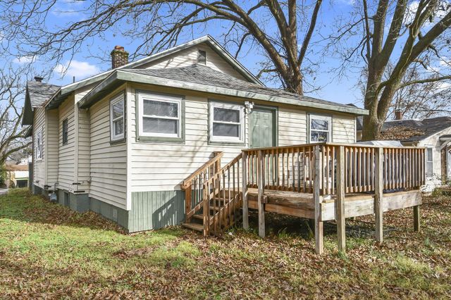 812 W Pershing Street, Springfield, MO 65806