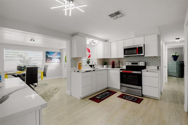 4149 DARLINGTON ROAD, Holiday, FL 34691