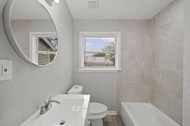 1502 Harris Avenue, Pasadena, TX 77506