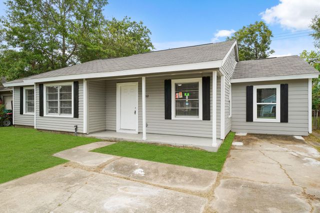 1502 Harris Avenue, Pasadena, TX 77506