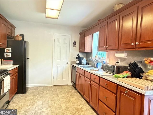 5950 Mayfield Lane, Cumming, GA 30041