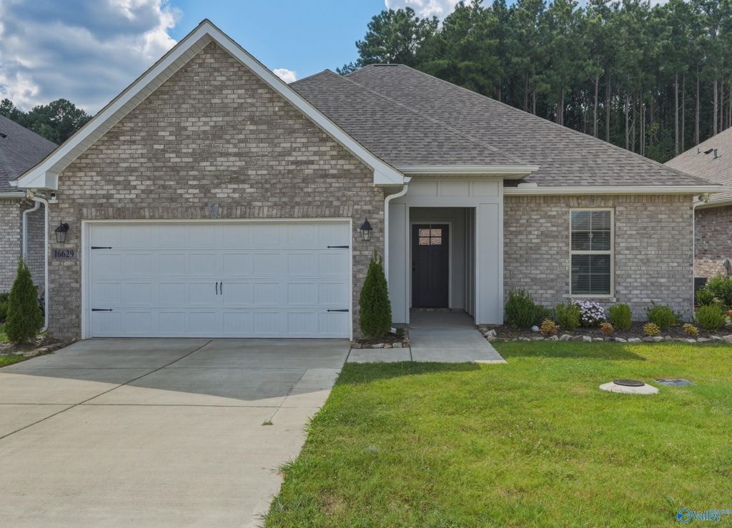 16629 Ted Childs Drive, Athens, AL 35613