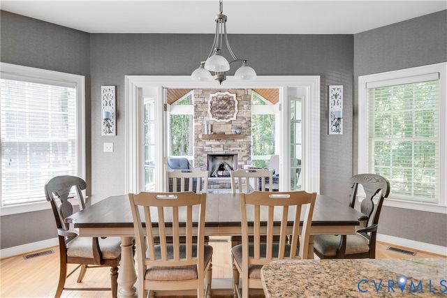 330 Willway Dr, Manakin Sabot, VA 23103