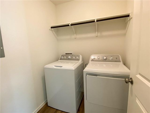 301 Greatest Gift WAY, Jarrell, TX 76537