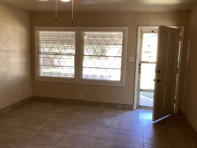 3118 Grant Street, Pasadena, TX 77503