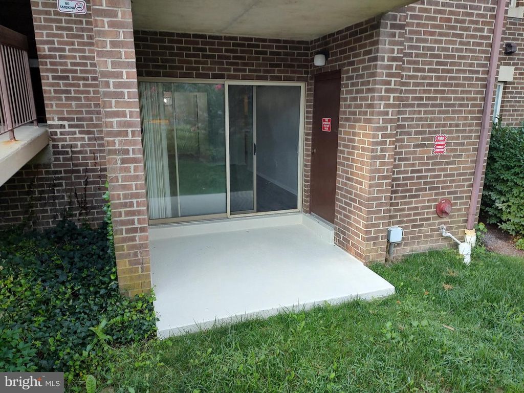 7908 PEARLBUSH DR #104, Gaithersburg, MD 20879