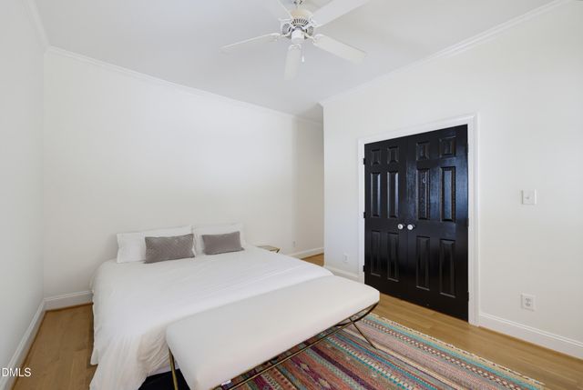 808 Brooklyn Street, Raleigh, NC 27605