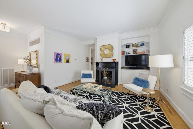 808 Brooklyn Street, Raleigh, NC 27605