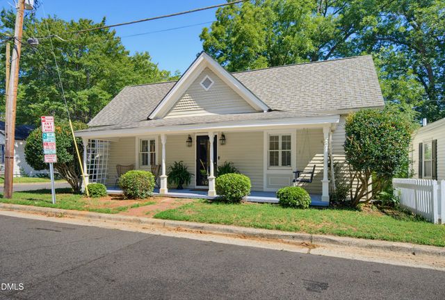 808 Brooklyn Street, Raleigh, NC 27605