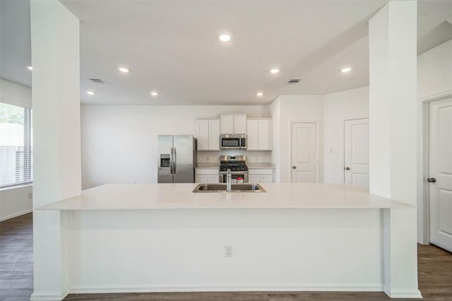 2118 Fisher Bend, Crosby, TX 77532