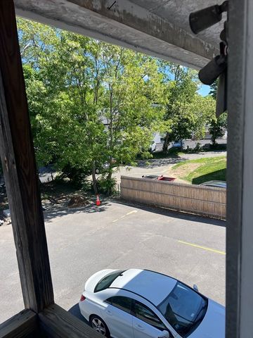 16 Wall St 2, Foxboro, MA 02035