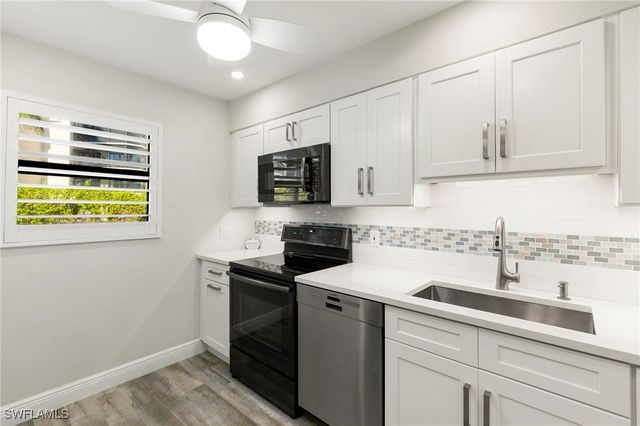 991 Collier CT A107, Marco Island, FL 34145