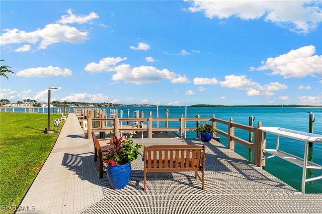 991 Collier CT A107, Marco Island, FL 34145