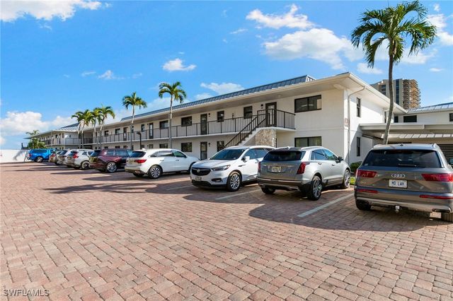 991 Collier CT A107, Marco Island, FL 34145