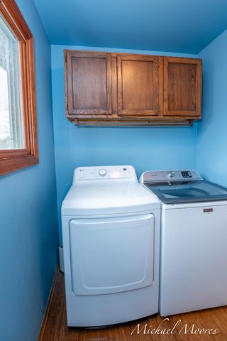 7130 28th Avenue, Georgetown Twp, MI 49426