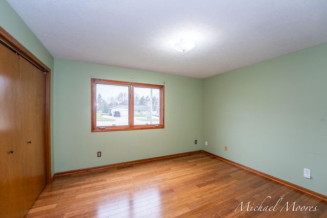 7130 28th Avenue, Georgetown Twp, MI 49426
