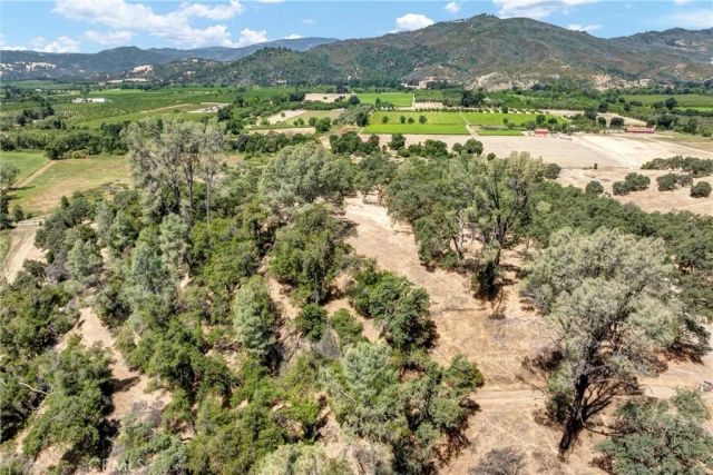 11060 16 North, Upper Lake, CA 95485