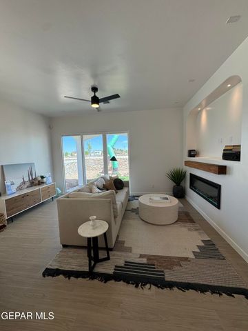 528 Paseo Simple Place, Horizon City, TX 79928