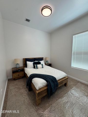 528 Paseo Simple Place, Horizon City, TX 79928