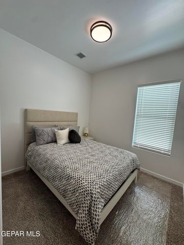 528 Paseo Simple Place, Horizon City, TX 79928